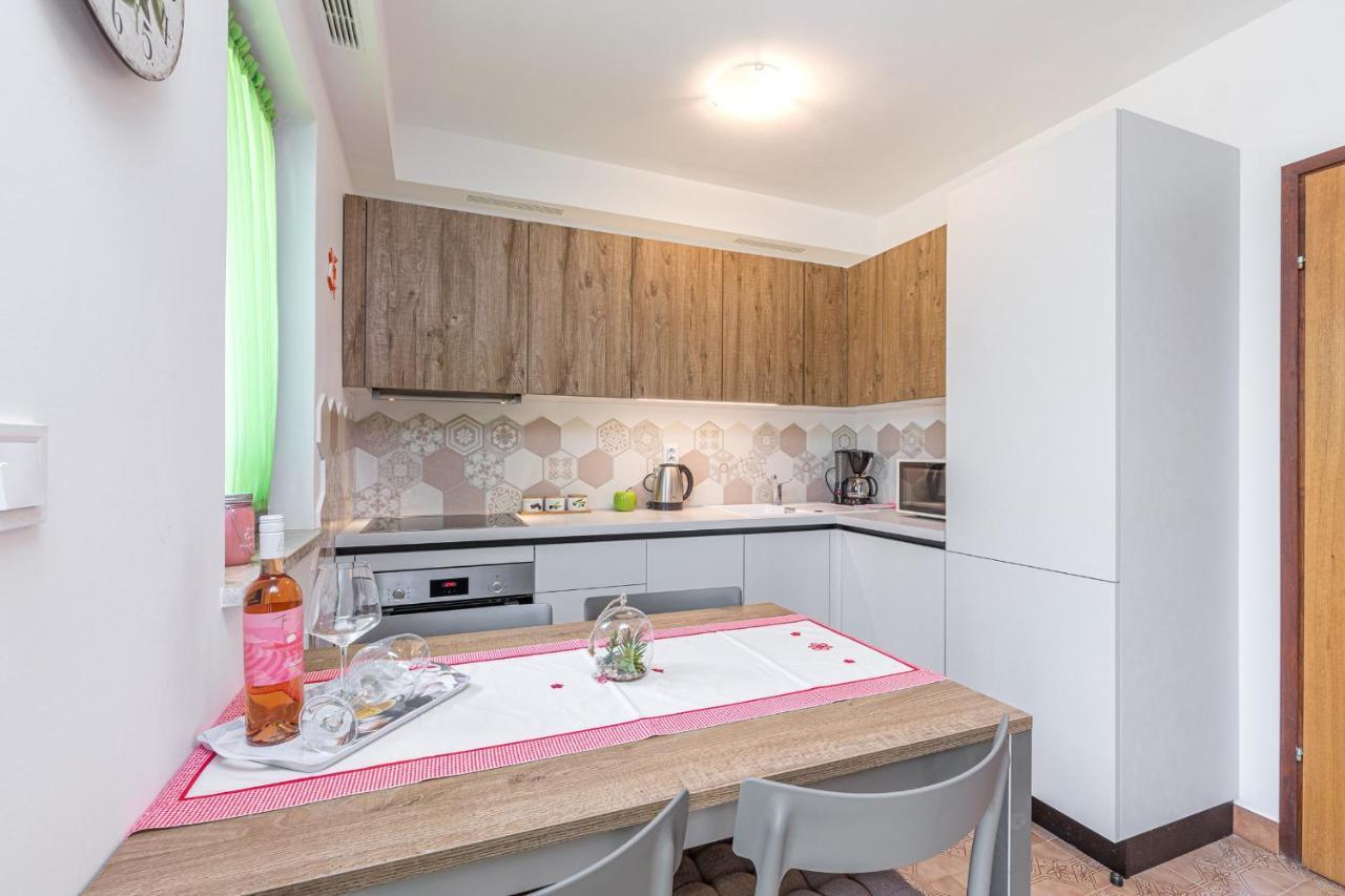 Apartment Mirijana Tar-Vabriga エクステリア 写真